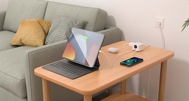 Perfect dorm charger