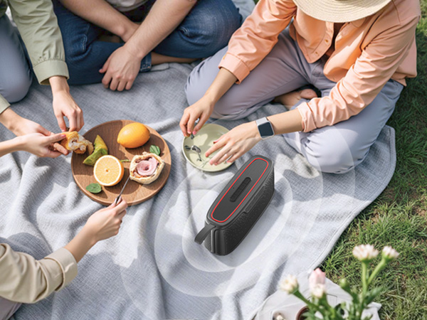 Portable Speaker, Perfect for Picnics