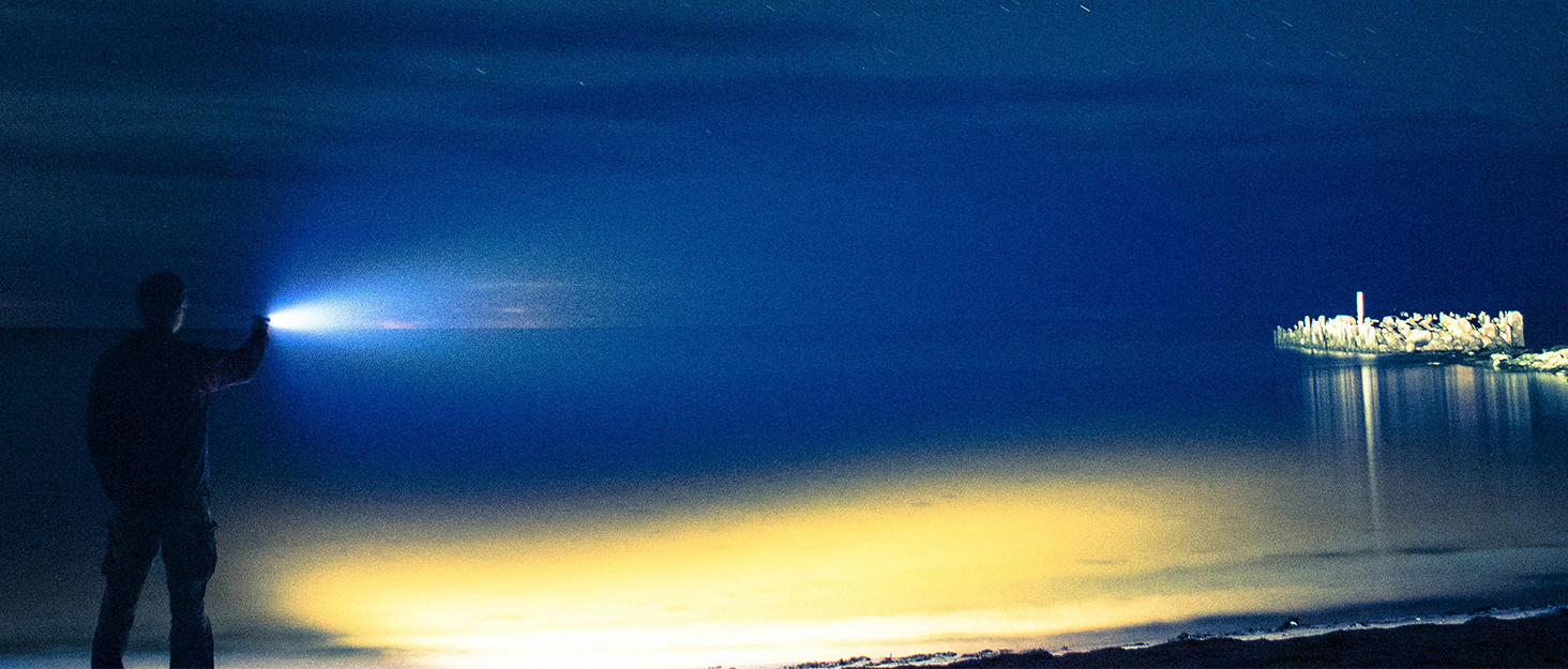 TUNENGE Mini Flashlight