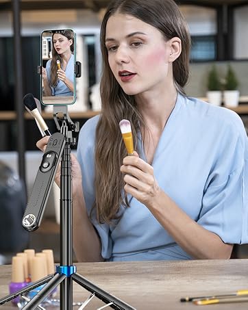 Selfie tripod