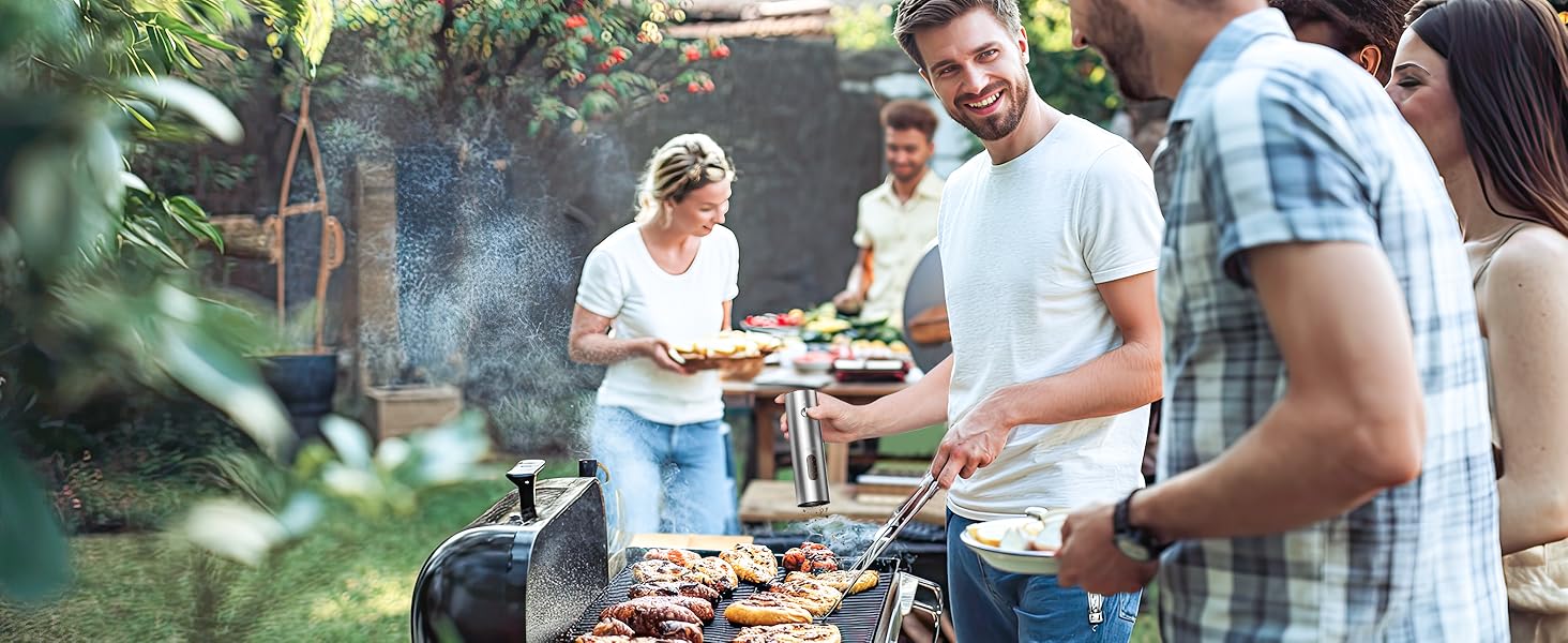 salt and pepper grinder set