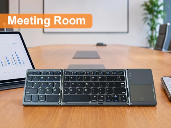 Foldable Keyboard with Touchpad