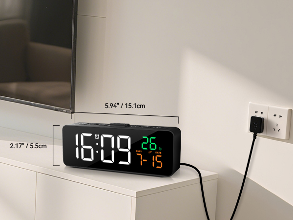 plug-in clock