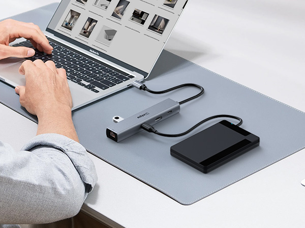 USB C to USB A Hub
