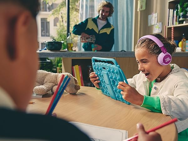 JBL Junior 320BT (Wireless) kids fit