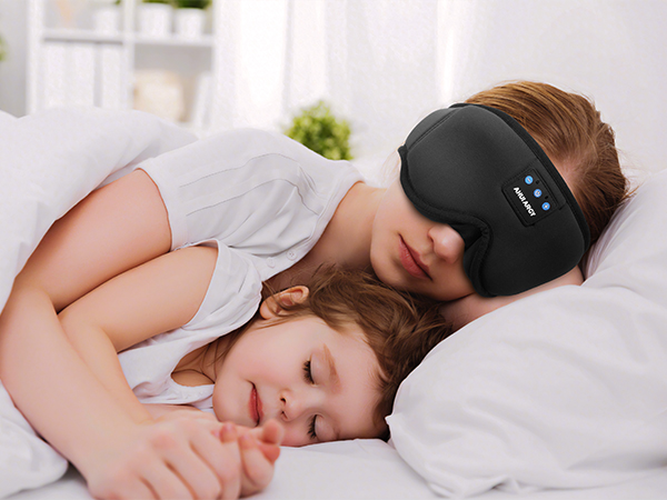 sleep mask with bluetooth headphones