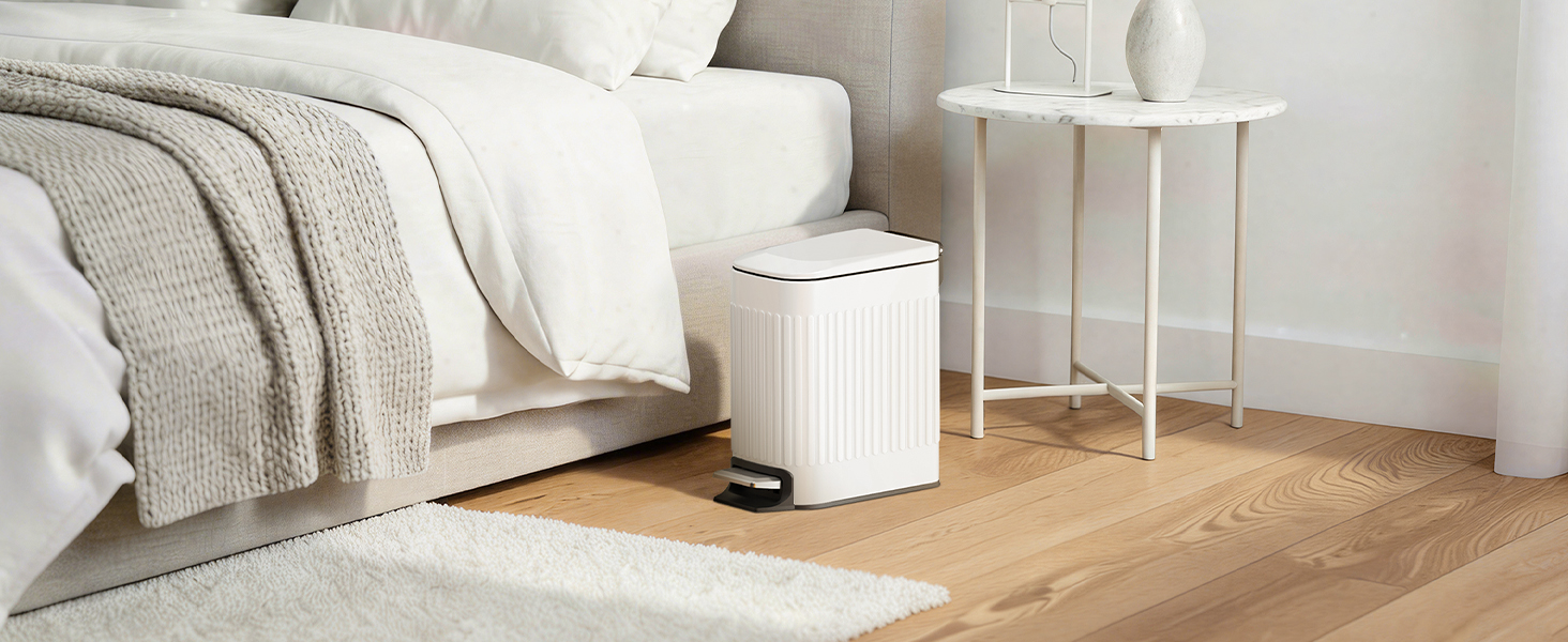 bathroom trash can with lid