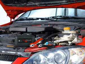 Car battery charger automatically adjusts the amperage during charging and maintaining.