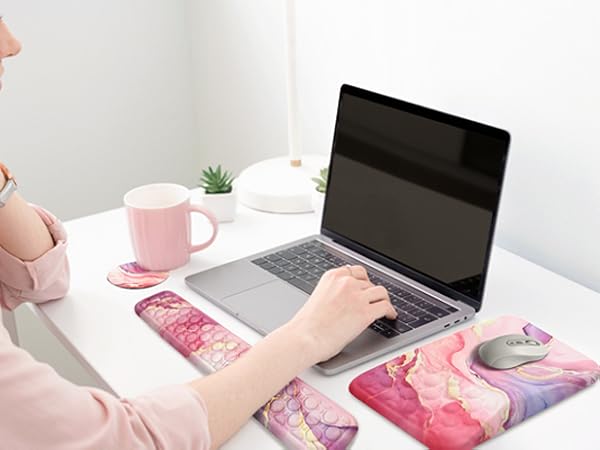 Keyboard wrist rest and mousepad