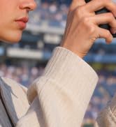 phone camera grip