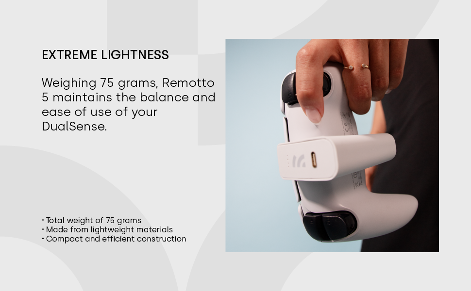 Remotto 5 gaming controller component being handled, featuring lightweight construction at 75 grams for DualSense compatibility.