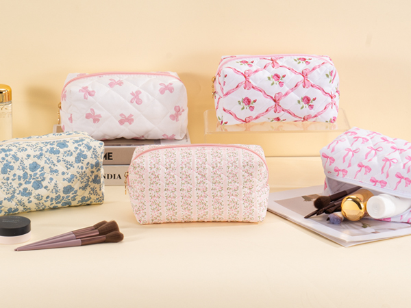 makeup pouch