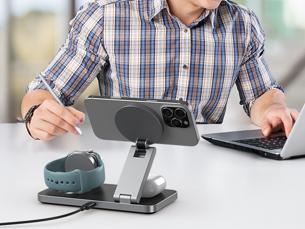 3 in 1 wireless charging station