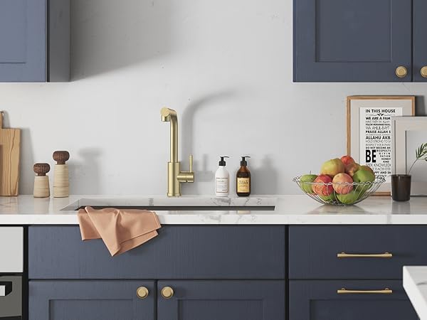 Single Handle Commercial Modern Stainless Steel Kitchen Faucet