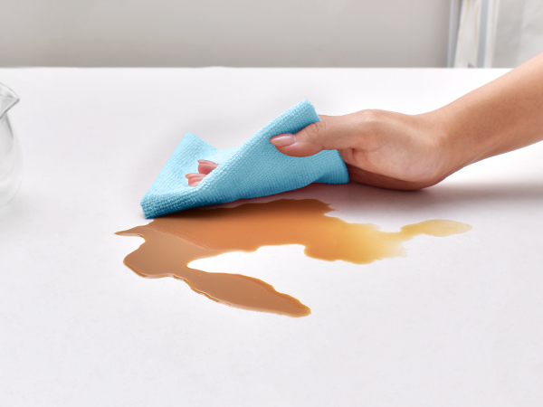 large tear-away microfiber cleaning cloth roll
