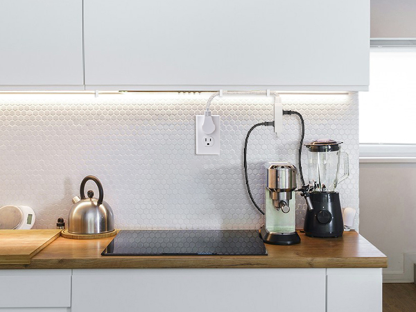 Extension Cord with 360° Flat Plug 1FT