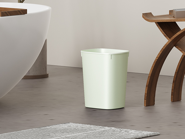Bathroom trash can
