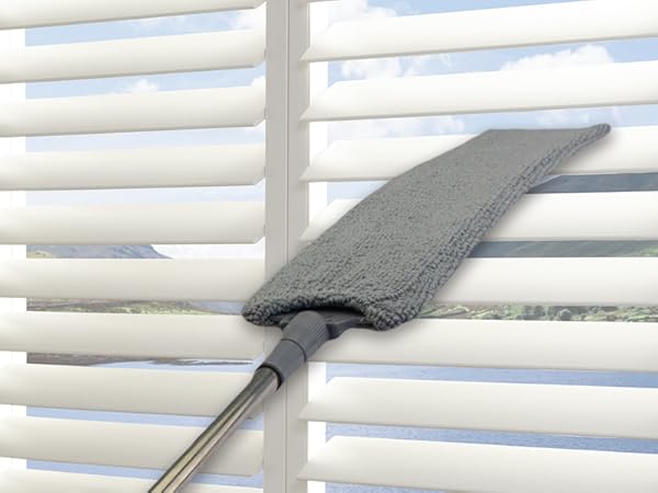gap dust cleaner