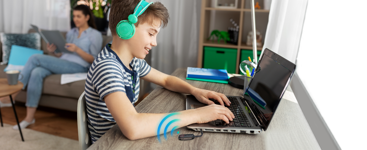 Bluetooth transmitter for laptop