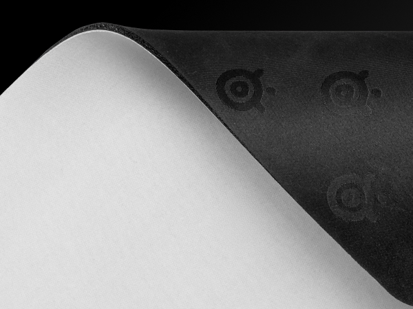 Close up of non slip rubber base 