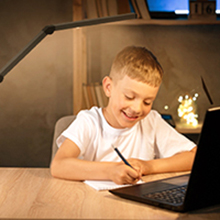 LED folding rotary table lamp Use in learning