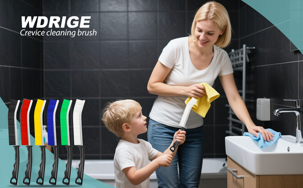 The crevice cleaning brush cleans thoroughly and hygienically