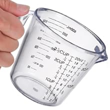 measuring cups plastic