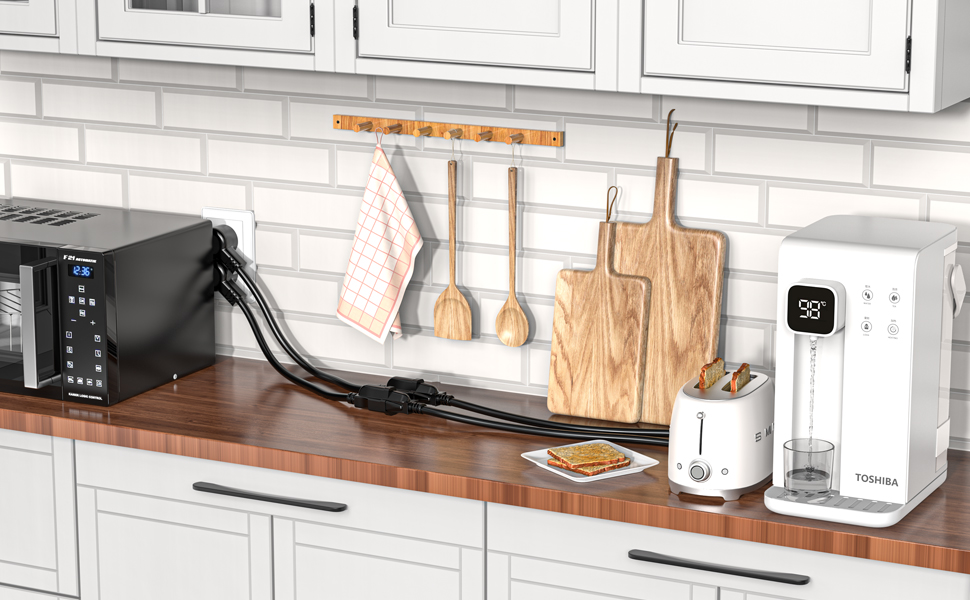 Power extension cord