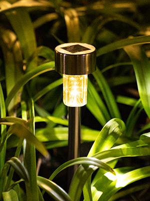 solar garden lights