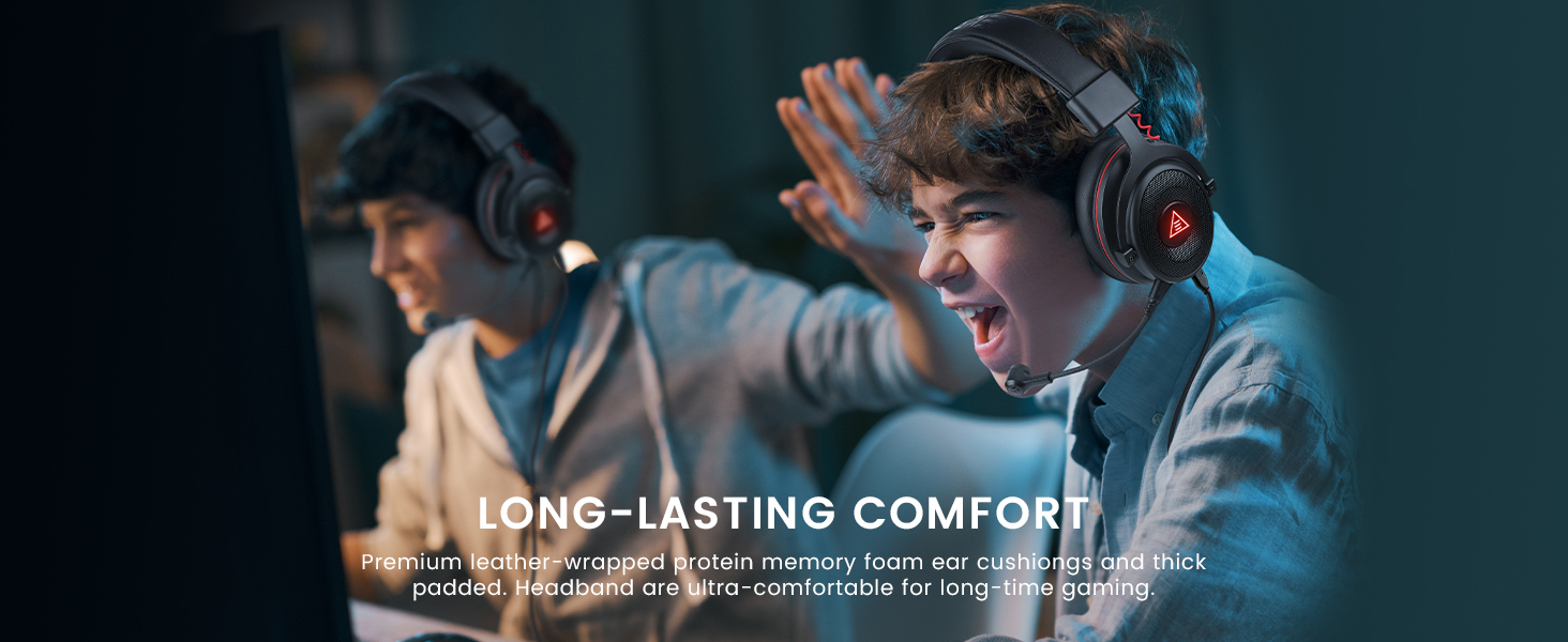 Gaming headset with microphone