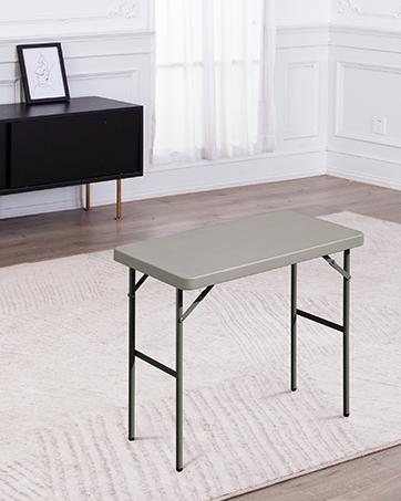folding table