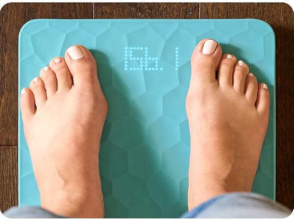 Removable silicone scale