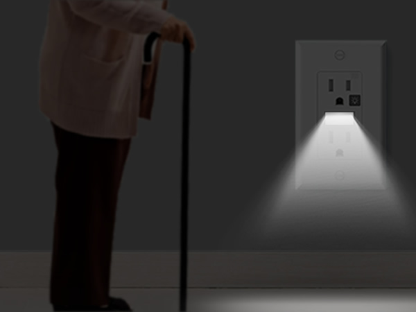 Receptacle Outlet with Night Light,Tamper-Resistant,15A,2 Pole,Standard Electrical Outlets