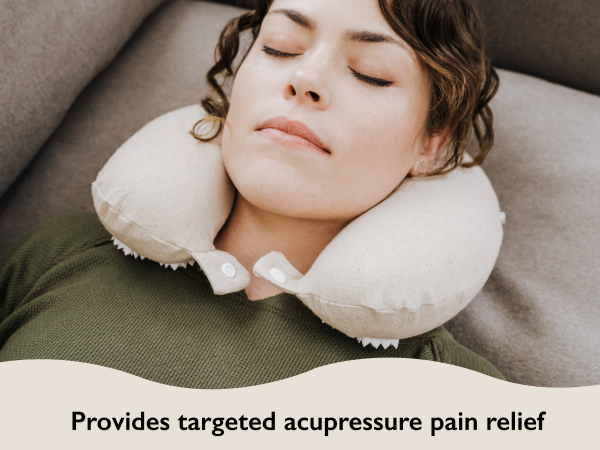 Provides targeted acupressure pain relief 