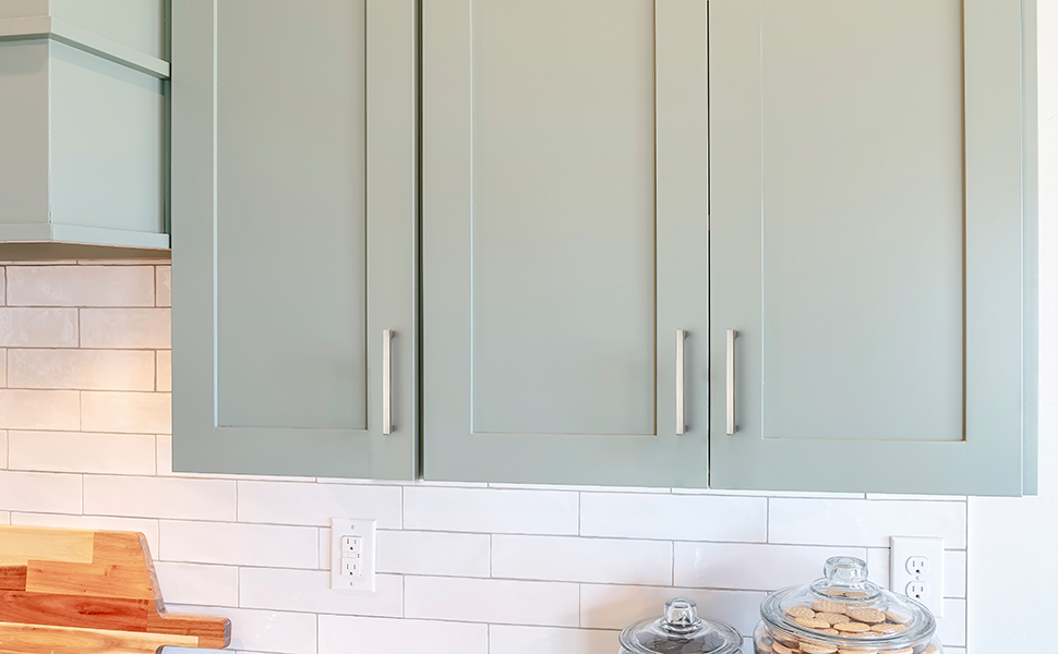 cabinet pulls