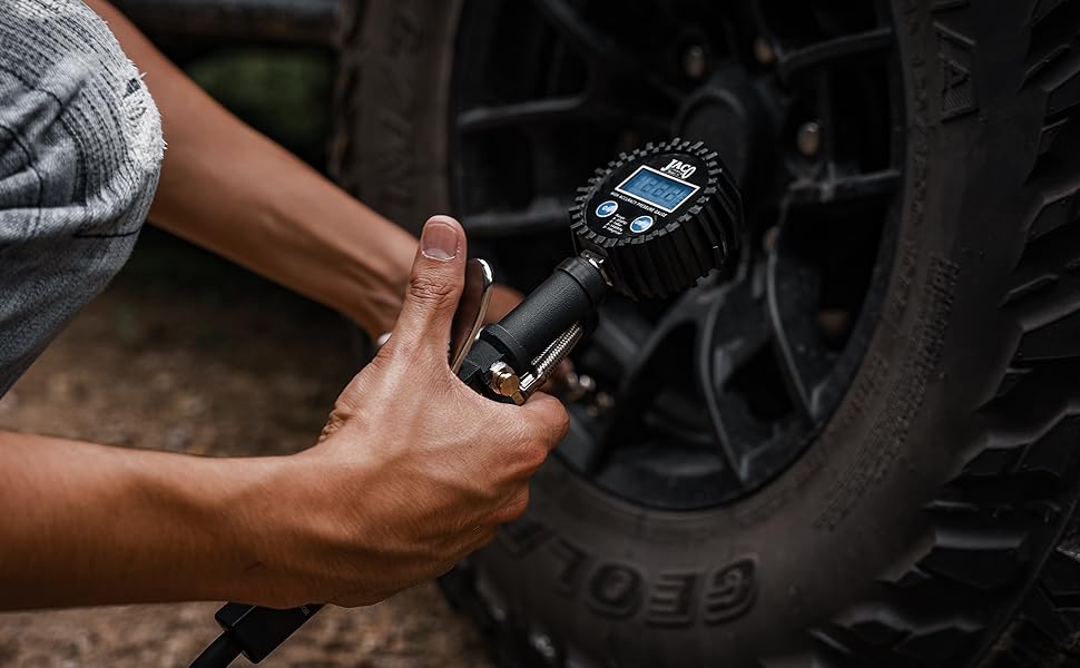 tire inflator air fill chuck for air compressor attachment