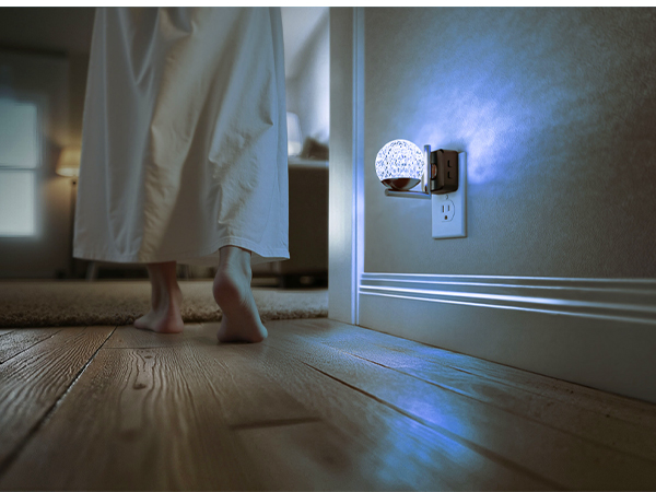 night lights plug into wall