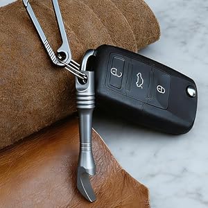 keychain pry bar