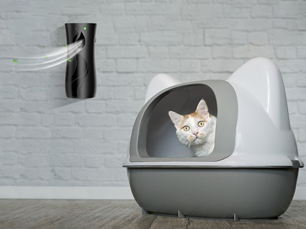 automatic sprayer with remote dispenser