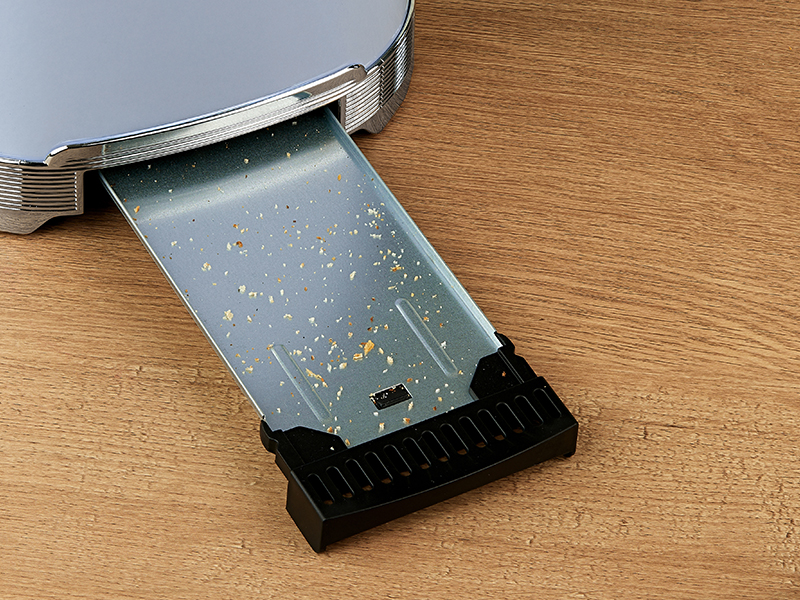 Removable Crumbs Trays