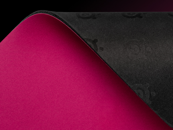 Close up of non slip rubber base 