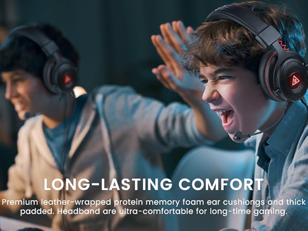 Gaming headset with microphone