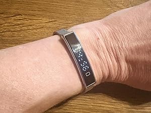 fitness tracker bracelet