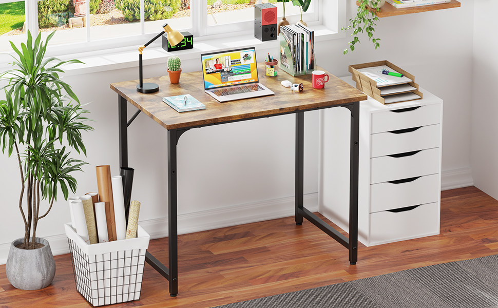 Computer desk