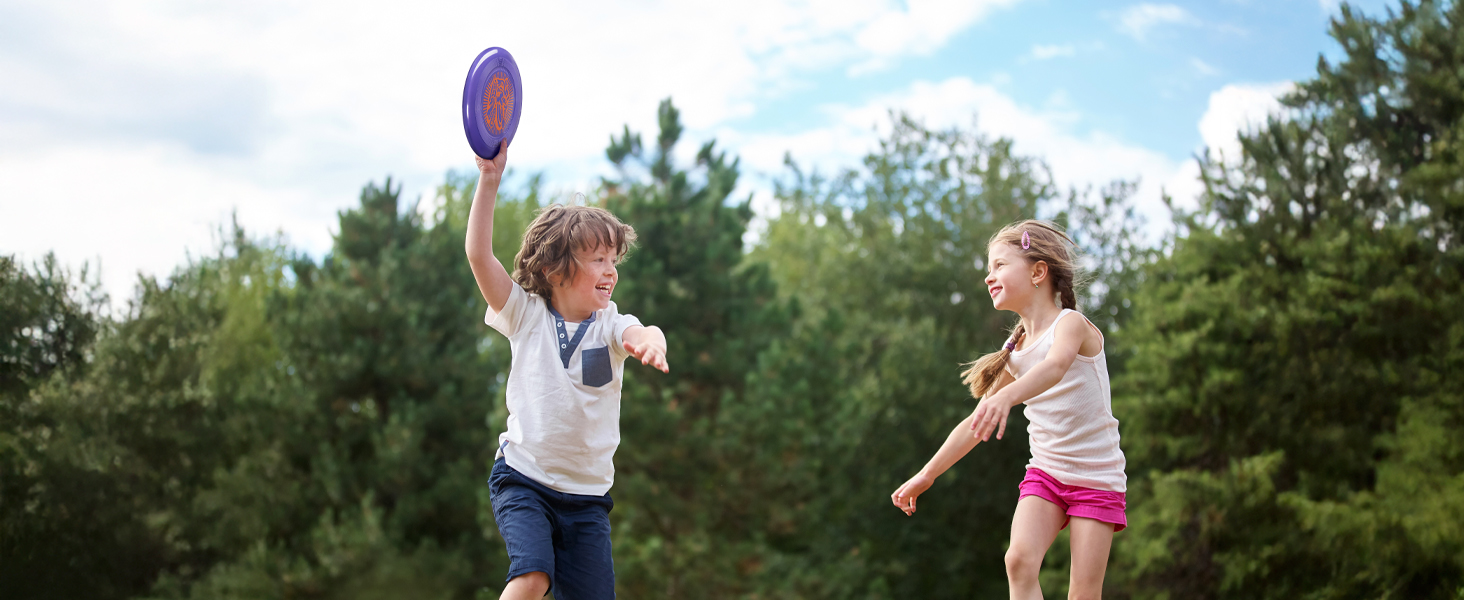 Wham-O Frisbee Go Flying Disc, 70g 9&amp;#34; Sport Disc for Kids and Adults Beginners