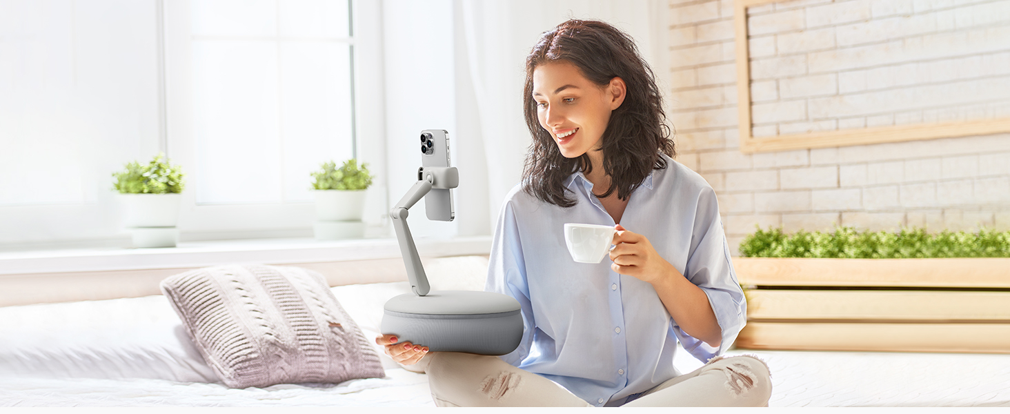 phone holder for bed