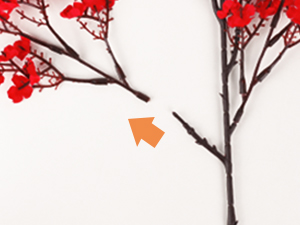 fake red flowers