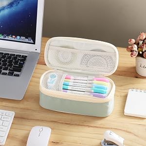 pencil box girl
