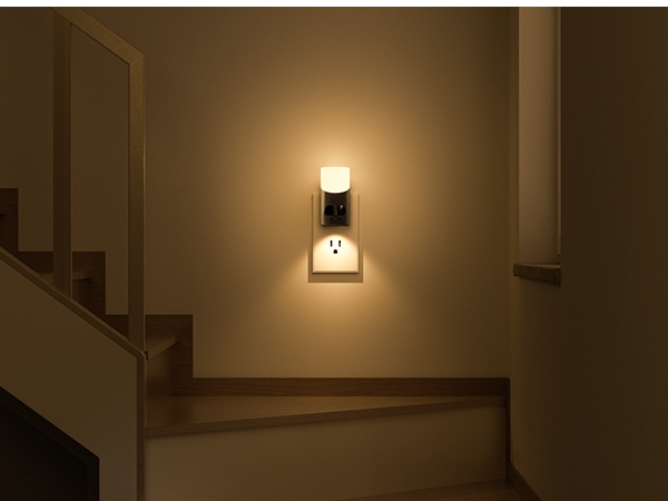 plug in night lights for wall