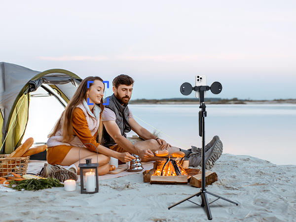 Face tracking tripod